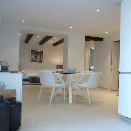 Esterel Apartment *